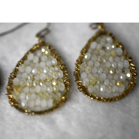 Crystal Beaded Gold Tone Wire Wrap Teardrop Fish HookDangle Drop Earrings - Picture 2 of 3